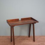 Bureau Becket en manguier teinté Chehoma