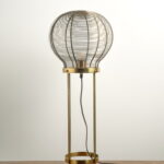 Lampe forme ampoule grillagée patine laiton Chehoma