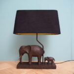 Lampe Eléphant et son petit en résine Chehoma